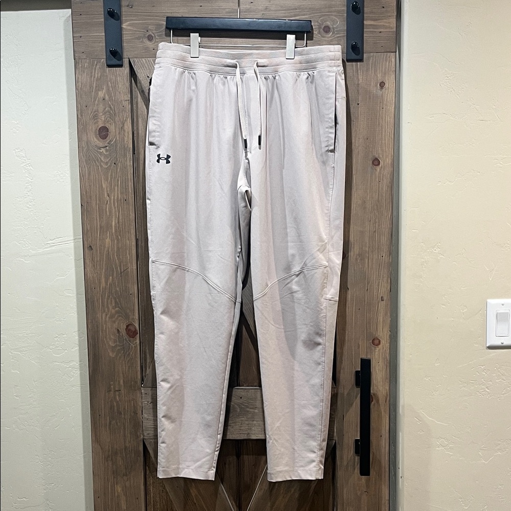 Under Armour Men's Light Beige Joggers
